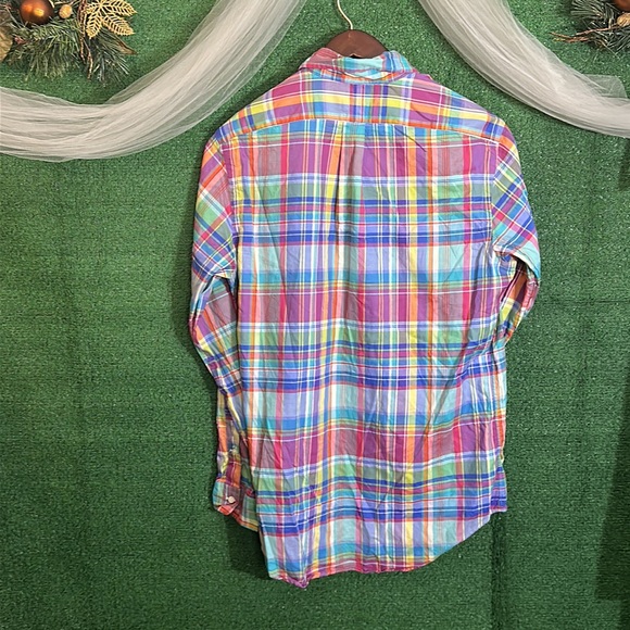 Polo Button down Size Medium - Picture 2 of 3